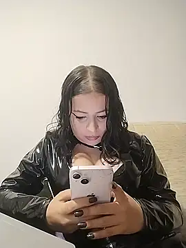 Snapshot of Noire_Mistress chatting on July 28, 8:34 pm Noire Mistress online show from July 28, 8:34 pm