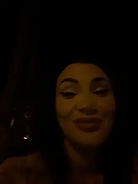 Snapshot of AylaSparkk chatting on May 24, 7:41 pm AylaSparkk online show from May 24, 7:41 pm
