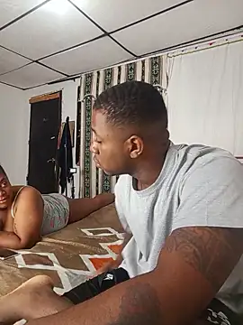 Snapshot of Hector-black chatting on June 1, 4:58 am Hector-black online show from June 1, 4:58 am