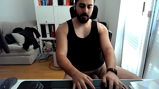 Voyagercam online show from June 9, 4:40 pm