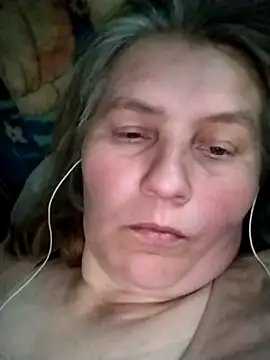 IrisMaris37 online show from May 3, 3:40 pm