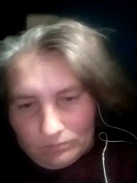 IrisMaris37 online show from May 13, 7:17 am