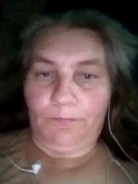Snapshot of IrisMaris37 chatting on June 27, 8:19 am IrisMaris37 online show from June 27, 8:19 am