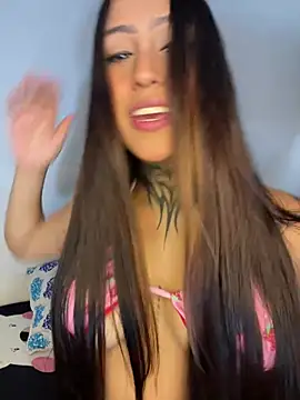 Snapshot of sarah_escobarr_ chatting on June 8, 7:03 pm sarah escobarr online show from June 8, 7:03 pm