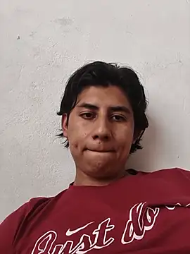 Snapshot of Ericef chatting on June 8, 8:53 pm Ericef online show from June 8, 8:53 pm