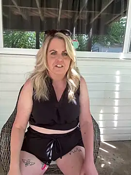 Bruiserboomer2 online show from June 4, 4:57 pm