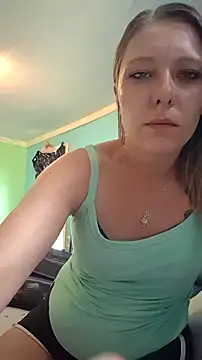 lickybaby26 online show from July 25, 7:33 pm