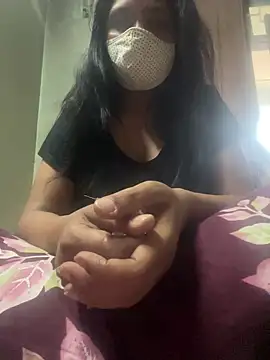 rani4184 online show from April 27, 5:38 am