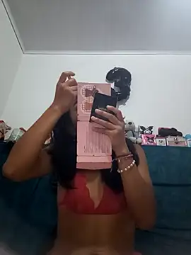 VaneMoon online show from April 29, 10:30 am