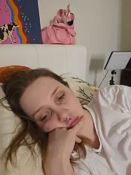 ooopsitscandy online show from June 20, 8:55 pm