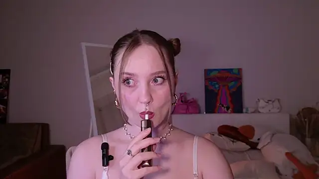 ooopsitscandy online show from July 5, 6:04 pm