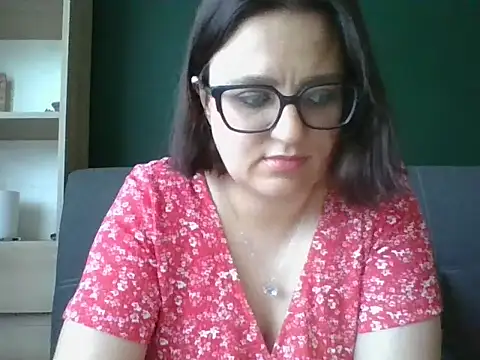 sensual paris online show from June 19, 5:23 am
