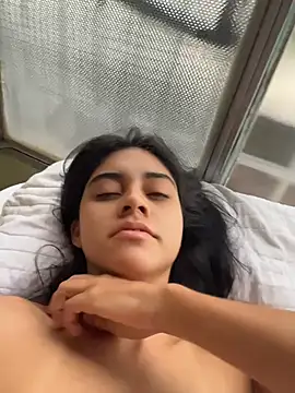 Snapshot of mia_moonna chatting on June 4, 11:16 am mia moonna online show from June 4, 11:16 am