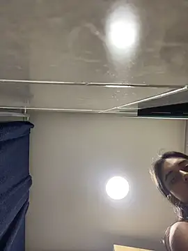 Snapshot of mia_moonna chatting on July 28, 2:13 pm mia moonna online show from July 28, 2:13 pm