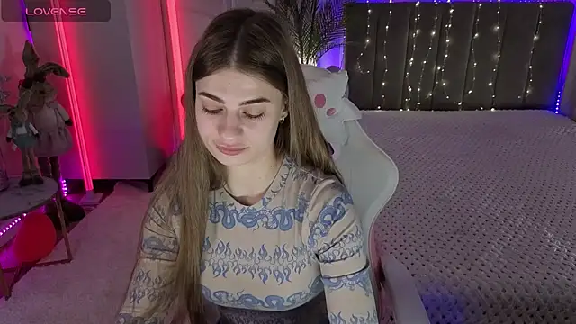 Snapshot of Dayana_Mood chatting on April 29, 6:50 am Dayana Mood online show from April 29, 6:50 am