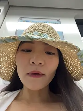 xiaochengzi505 online show from June 3, 12:57 am