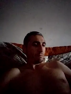 Alejandro83bsf online show from April 27, 6:17 pm