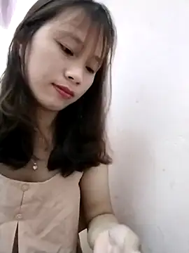 Snapshot of -Natina- chatting on May 3, 2:01 pm -Natina- online show from May 3, 2:01 pm