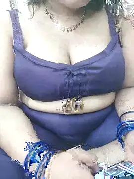 HD Queen 69 online show from June 16, 9:17 pm