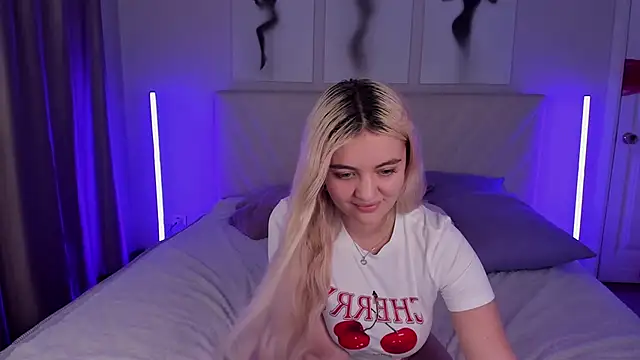 katiebabbys online show from June 6, 8:08 am