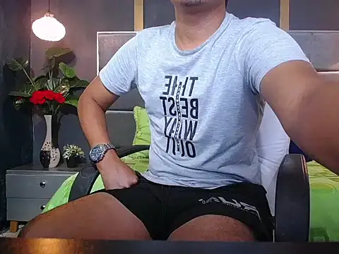 noah oliver1 online show from June 3, 12:13 am