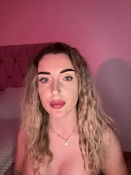 IrisDesiree online show from May 11, 4:48 pm