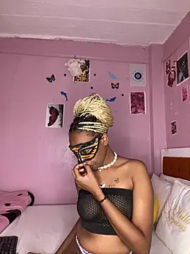 Snapshot of sexy_talian chatting on June 1, 8:10 pm sexy talian online show from June 1, 8:10 pm