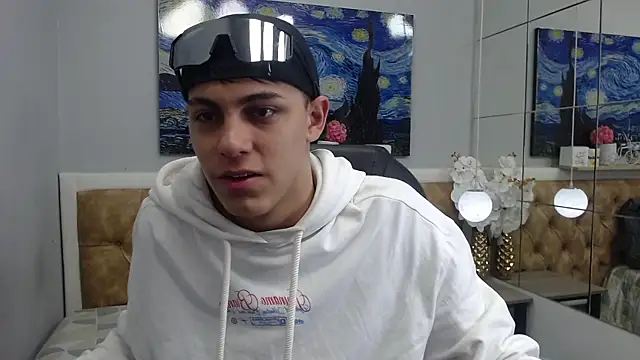 Ethanx18  online show from May 13, 4:21 am