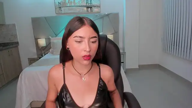 Nikky sweett  online show from June 28, 5:24 am