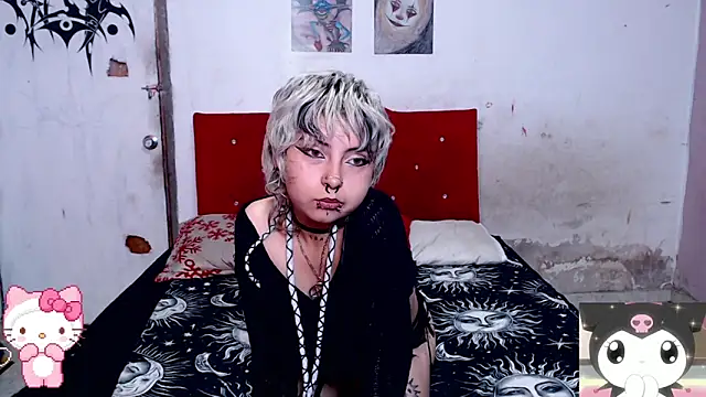 Cute Chrixxx online show from May 13, 12:35 pm