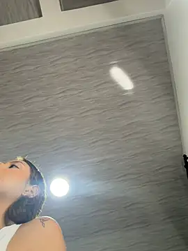 HayleyRoss  online show from June 16, 10:56 pm