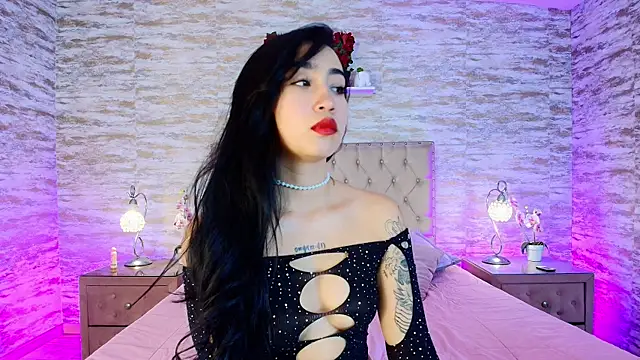 AshleyGross  online show from April 28, 10:04 pm