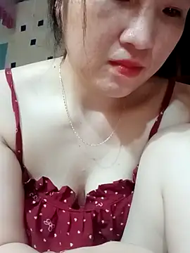Kee2000 online show from May 30, 3:09 pm