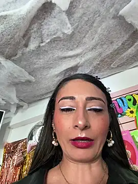IsabellaMariet online show from June 23, 2:37 pm