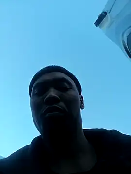 The pounding pounder online show from April 29, 6:17 am