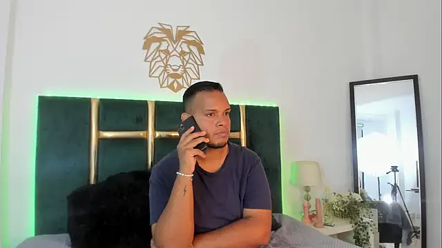 Snapshot of Jay_raze chatting on May 28, 12:24 pm Jay raze online show from May 28, 12:24 pm