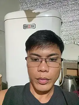 Cumwithme041720 online show from April 30, 1:28 pm