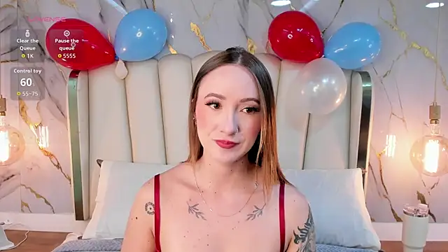 Hannah Lane online show from July 5, 12:12 pm