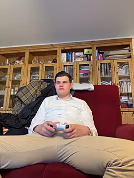 19teenoldboy online show from May 10, 6:02 pm