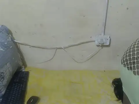 Snapshot of Heaven_Squirter chatting on July 6, 9:39 pm Heaven Squirter online show from July 6, 9:39 pm