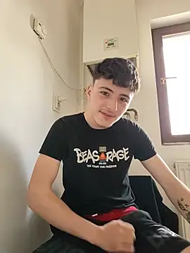 denysio89 online show from May 31, 7:26 am