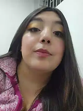 RoxanneDiaz online show from May 30, 11:46 pm