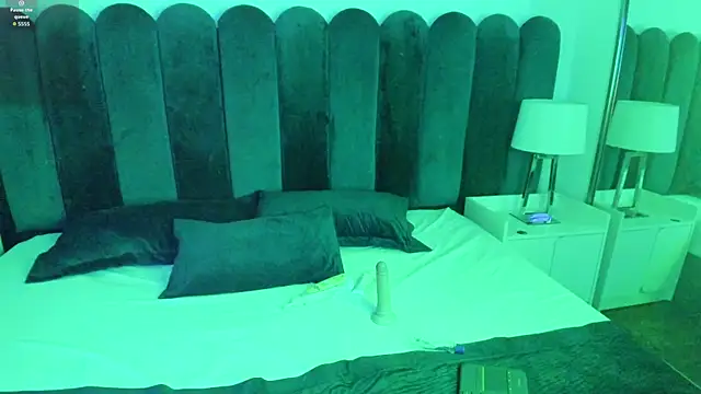 CoralRuiz online show from June 22, 10:29 pm