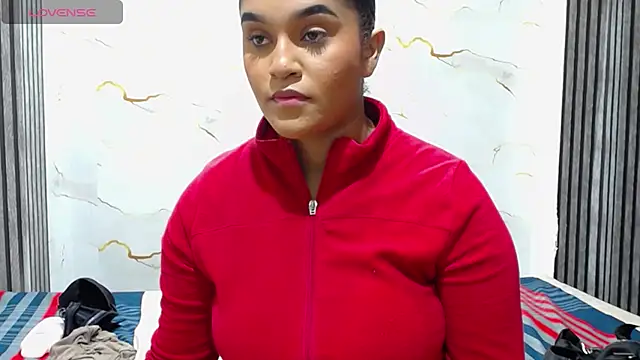 Snapshot of Liaa_cams chatting on July 6, 3:03 am Liaa cams online show from July 6, 3:03 am