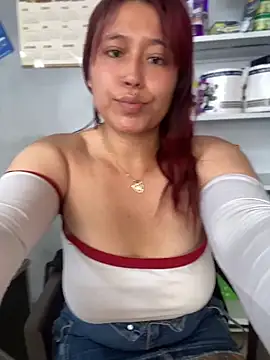 Snapshot of Mely_ec chatting on May 28, 12:57 pm Mely ec online show from May 28, 12:57 pm