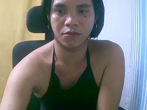 Snapshot of bj_l0ve chatting on June 23, 8:29 pm bj l0ve online show from June 23, 8:29 pm