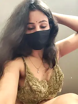 Snapshot of Kanika_76 chatting on July 7, 6:47 am Kanika 76 online show from July 7, 6:47 am