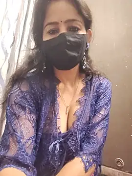 Snapshot of Kanika_76 chatting on July 24, 6:39 pm Kanika 76 online show from July 24, 6:39 pm