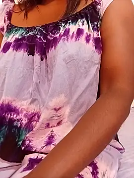 Kristeena- online show from August 4, 11:57 am