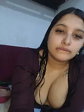 Snapshot of Maddy_k chatting on May 31, 12:12 pm Maddy k online show from May 31, 12:12 pm